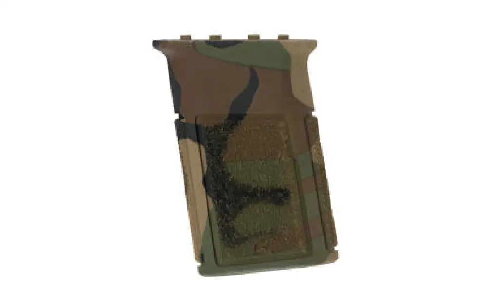 B5 Vertical Grip M-lok Woodland Buy at Faith and Freedom Outdoors - Grips - Grip