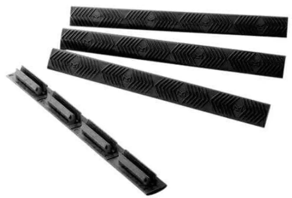 Ergo M-lok Slot Rail Covers Pack of 4 Black Md: 4332bk