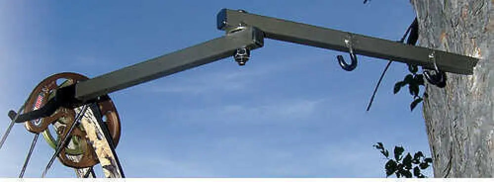 Hme Products Folding Bow Hanger Extends to 20 3/pk. 54598