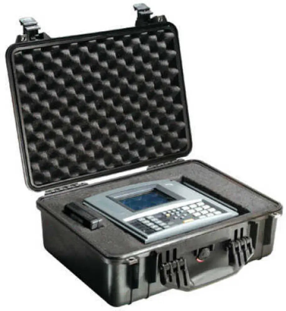 Pelican 1520 Case Black - Interior: 18.06’’ x 12.89’’ 6.72’’ Pick n Pluck Watertight Crushproof & Dus 1520-000-110