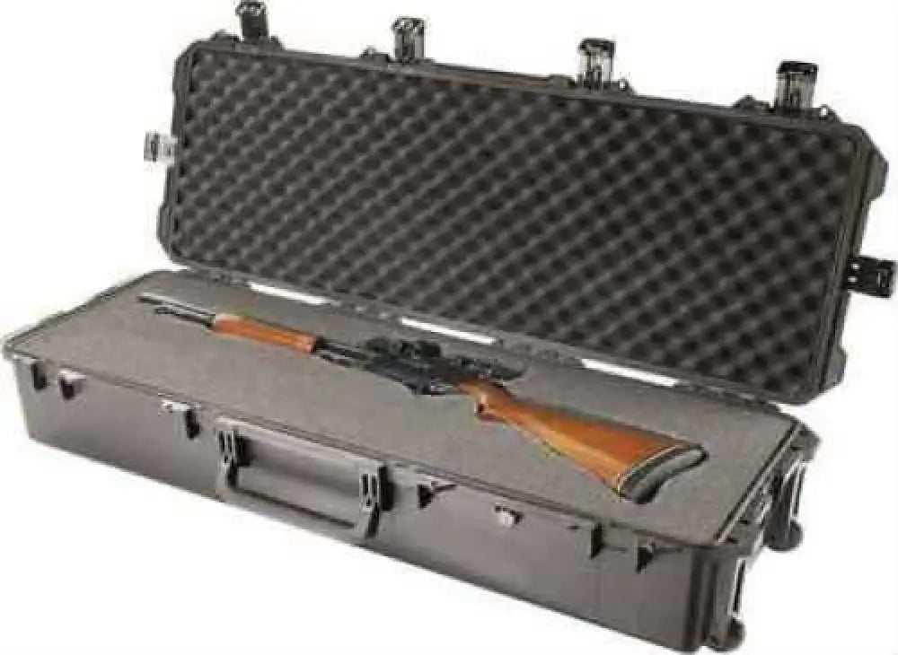Pelican Storm 2 Gun Waterproof Case with Foam Inserts/wheels/black Finish Im3220