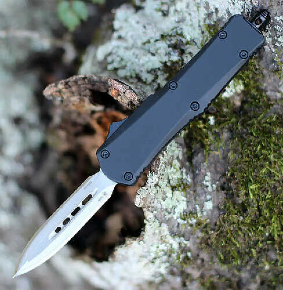 Templar Knife S-dtom-23-1 Don’t Tread on me Gen Ii Small 2.75’’ Otf Plain Black Oxide 440c Ss Blade 4.25’’ Includes