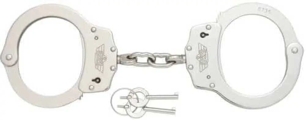Uzi Gear / Campco Uzi Accessories Uzihccs Law Enforcement Chain Link Handcuff Silver