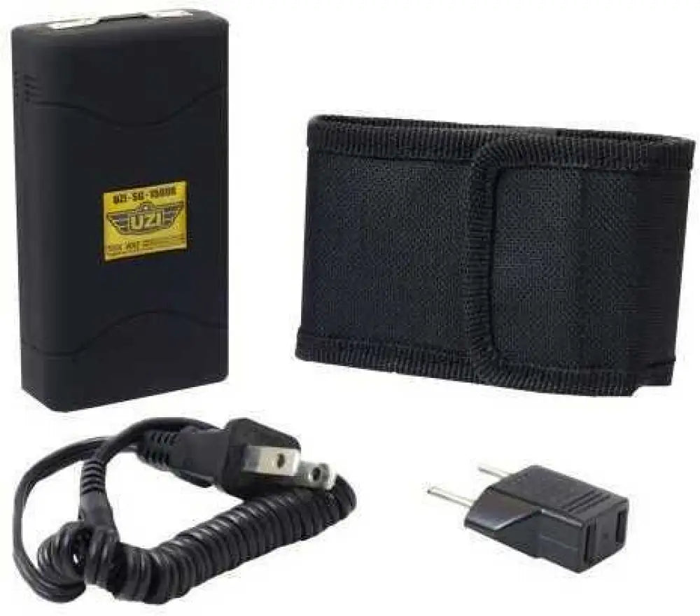Uzi Gear / Campco Uzi Accessories Uzisg1500 Law Enforcement Stun Gun Portable 2.8 Oz Contact Blk